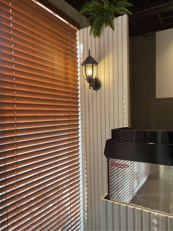 פאסאי Airo Suites Makati מראה חיצוני תמונה